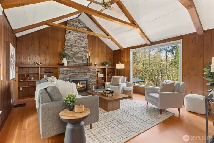 The favorite room in the house- this lodge style living room gives all the cozy vibes