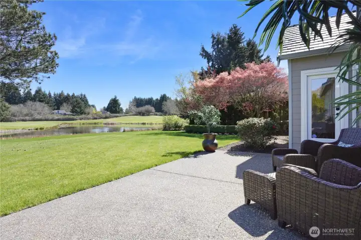 AMAZING POND views....!!!