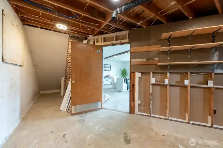 Added space for home projects.