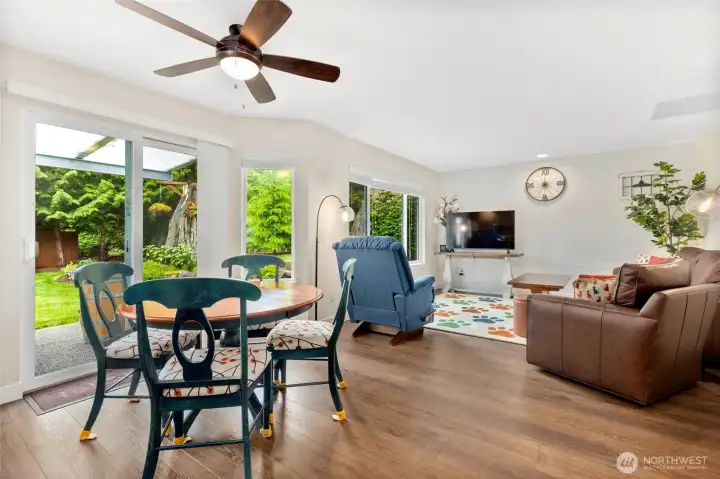 Kitchen,eating area and family room offer a spacious floorplan! New windows let in all the light! Kitchen,eating area and family room offer a spacious floorplan! New windows let in all the light!