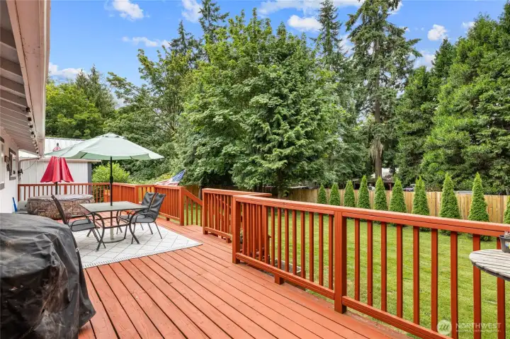 Enjoy the large deck!