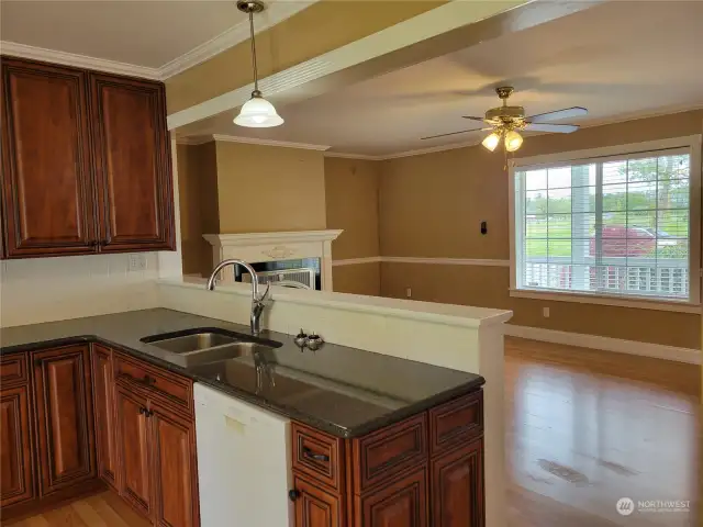 Kitchen open to Livingroom