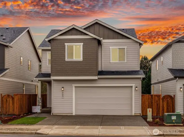 455 Sw 32nd Street ~ Ready Now