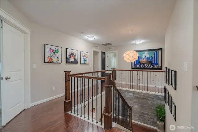Upper Landing/Hall
