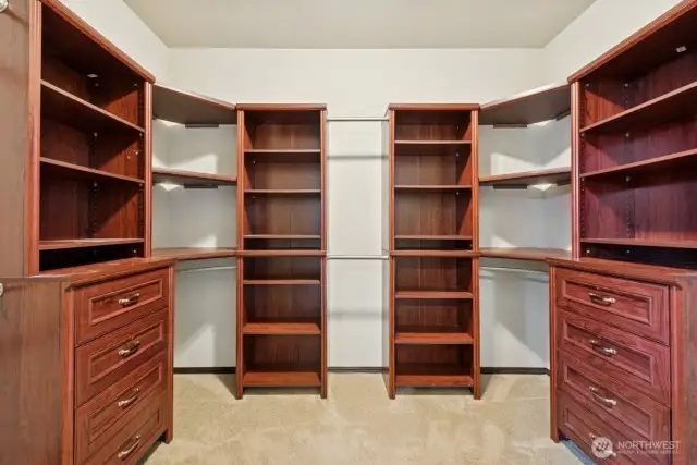 Primary walk in closet
