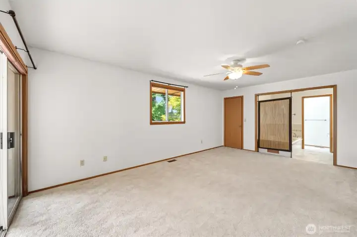 Primary bedroom