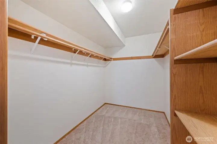 Primary walk in closet