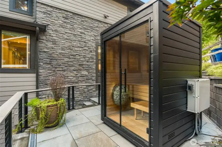 Aura Room Sauna