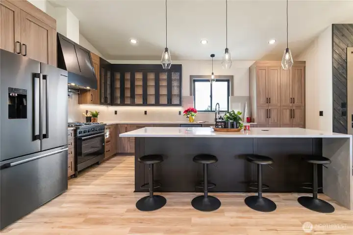 Kitchen with sit down island