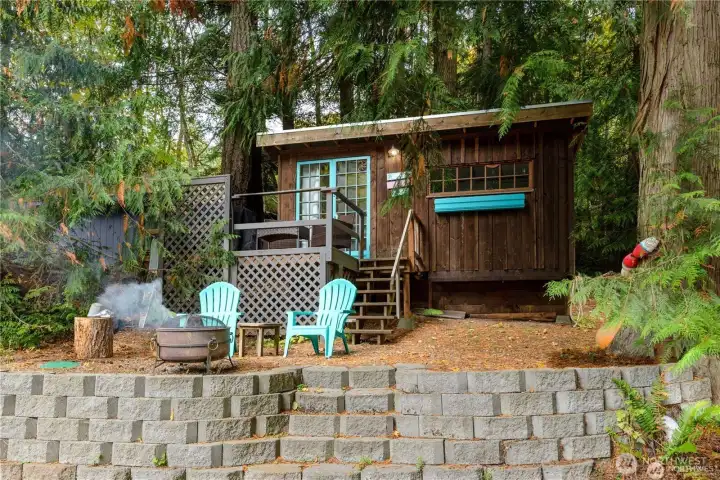 Detached ADU with own firepit and deck