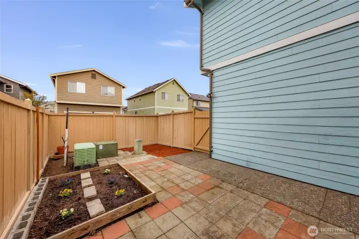 Digitally staged for illustration purposes