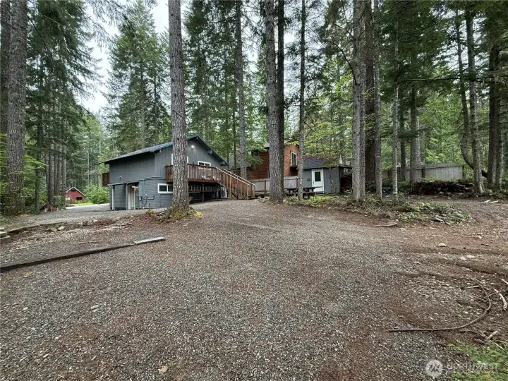 Tons of space for RV, toys and picnic area.