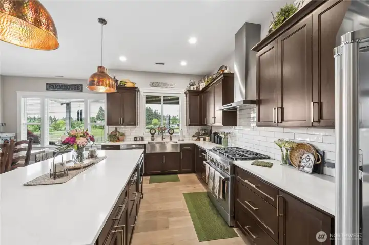 A kitchen as beautiful as it is functional. A kitchen as beautiful as it is functional.