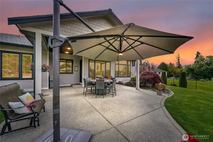 The rear patio provides a warm and relaxing setting ideal for entertaining or unwinding as the day fades. The rear patio provides a warm and relaxing setting ideal for entertaining or unwinding as the day fades.