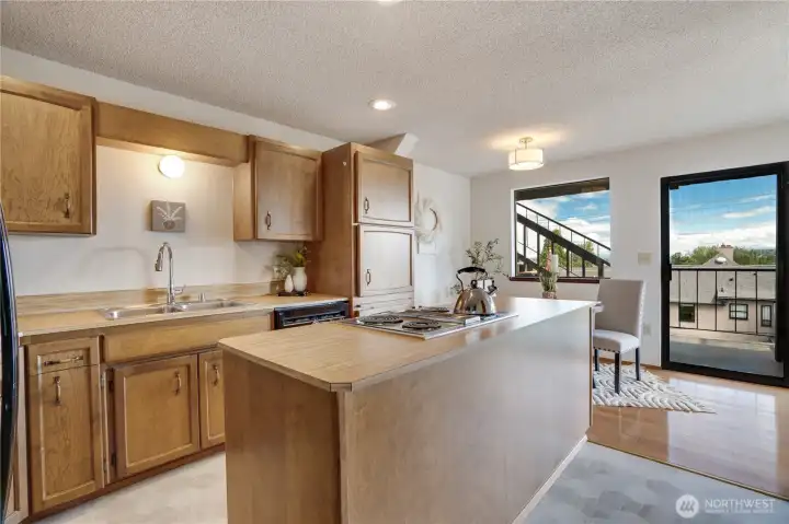 A functional layout keeps the kitchen connected to the heart of the home. A functional layout keeps the kitchen connected to the heart of the home.