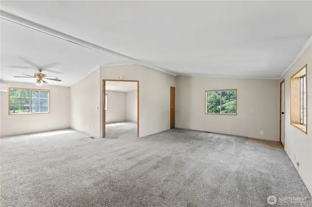 Manufactured home/AUD Living Room