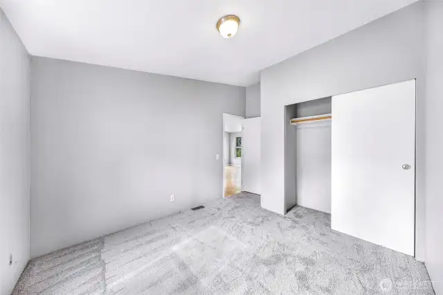 2nd Bedroom