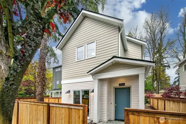 Welcome to 704 N 107th St!