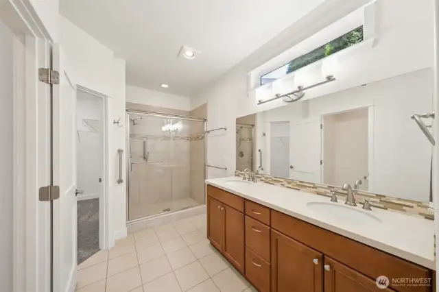 Primary bath