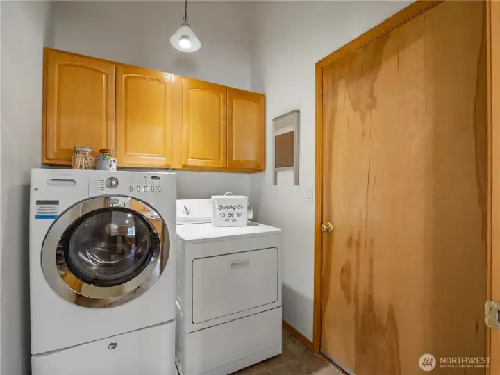 Washer and dryer conveys with the home.