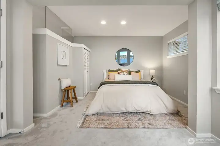 Flex Room/Second Bedroom