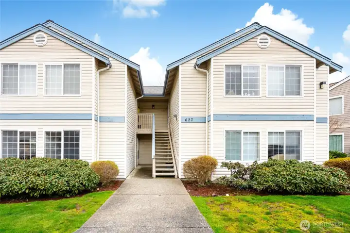 Wonderful ground floor unit in Fir Ridge 1