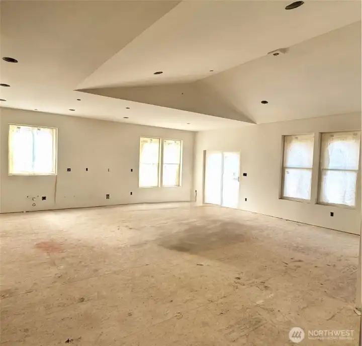 Looking toward kitchen & dining; notice tons of windows! Looking toward kitchen & dining; notice tons of windows!
