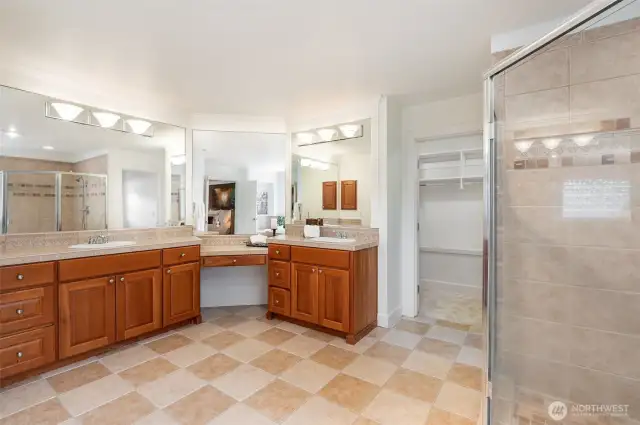 5 Piece primary bath.