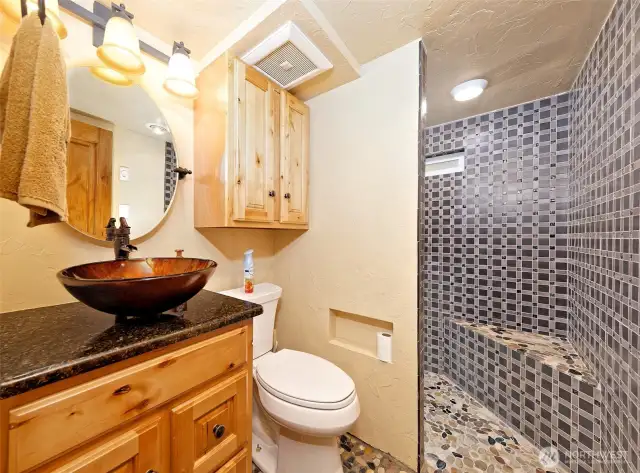 3/4 bath with very nice shower