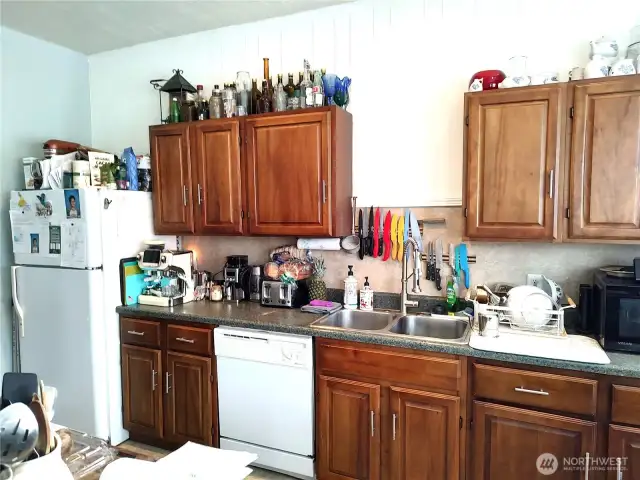 Unit 1 kitchen