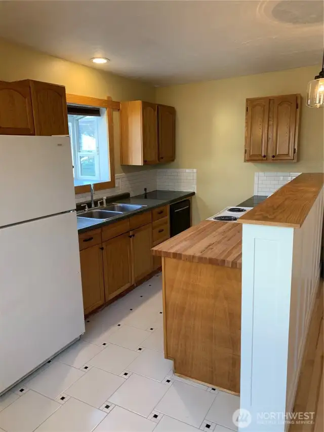 Unit 3 Kitchen