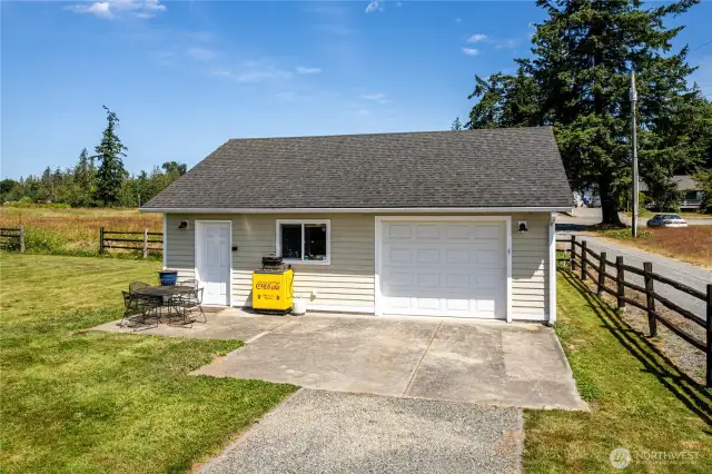 Roll up doors, large pad and security system.