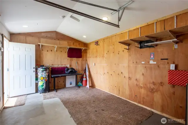 Great space for whatever you can imagine.