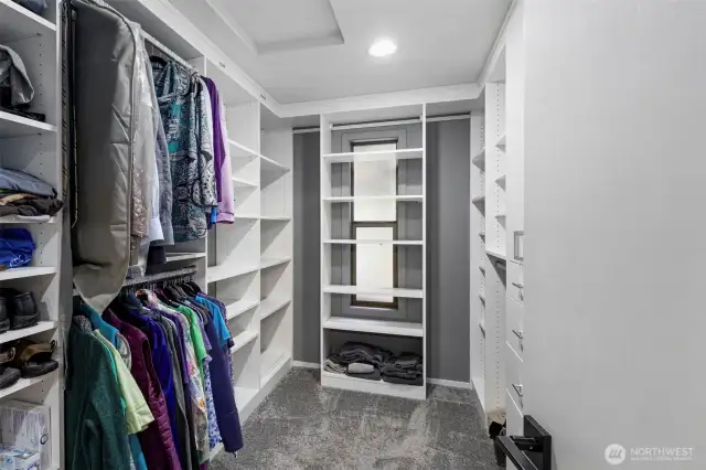 Walk in closet