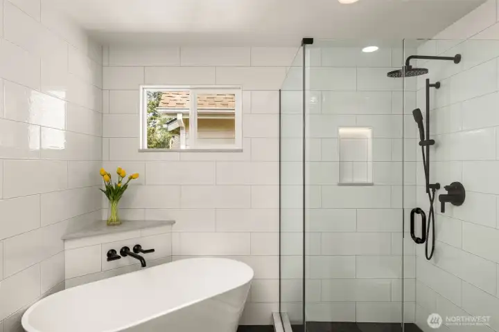 Large Tile Shower with Rain Head, Handheld & Niche with Accent Lighting