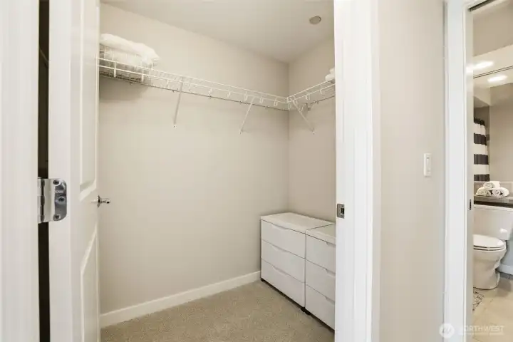 Walk-in closet