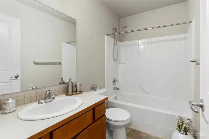 Main Full Bathroom