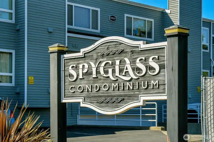 Become one of Spyglass condos newest neighbor where you can enjoy effortless low-maintenance living in a highly sought after setting.
