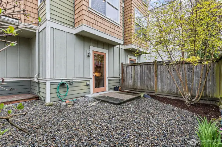 Private and set high off the street, this enclosed backyard is a perfect size for relaxing, playing or entertaining.