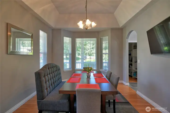 Dining room off of kitchen huge walk-in pantry to the right Dining room off of kitchen huge walk-in pantry to the right