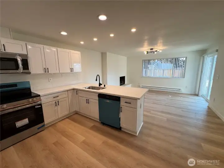Open Concept, All Quarts Open Concept, All Quarts