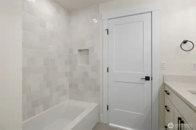 Jack and Jill tub & shower