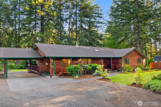 Cedar sided beauty. Well maintained throughout. Pleasant Pac NW setting.