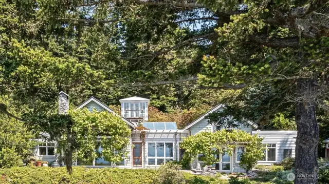 Beautifully Designed Home with park-like gardens and grounds