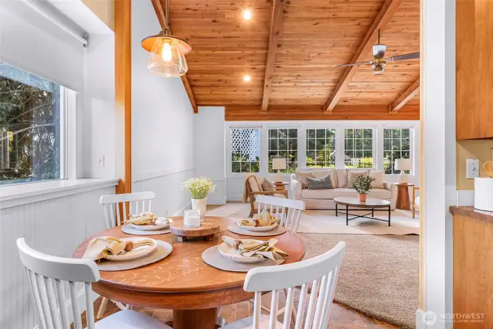 A perfect space for hosting a holiday party or simply sipping your morning coffee