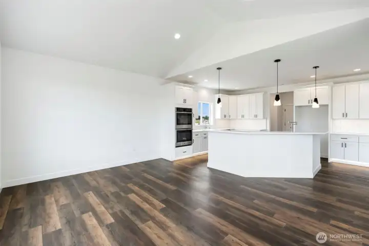 Home is complete and move in ready! Home is complete and move in ready!