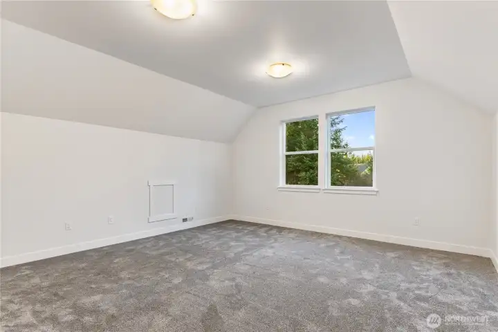 PHOTOS ARE FOR ILLUSTRATION PURPOSES