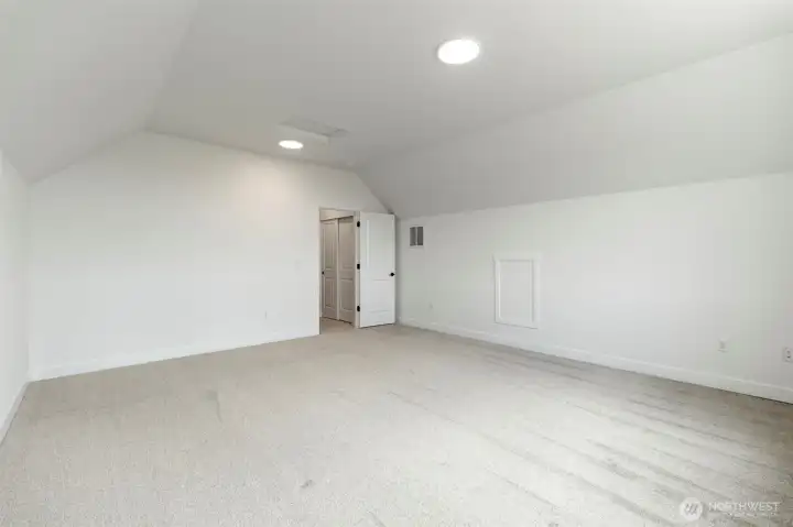 Home is complete and move in ready! Home is complete and move in ready!