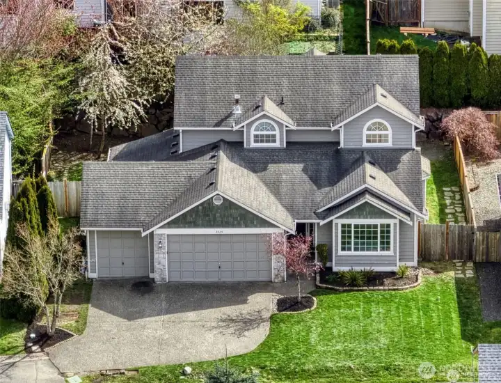 Beyond the Driveway: The Triple-Car Advantage  ?For the hobbyist, the commuter, or the active family, the spacious three-car garage offers the ultimate in functional luxury. This expansive space provides more than just a place to park; it’s a versatile hub with ample room for a workshop, seasonal gear, or additional storage. Whether you’re housing the family fleet or creating a dedicated zone for your next PNW adventure, this triple-bay layout ensures you never have to compromise on space or organization.