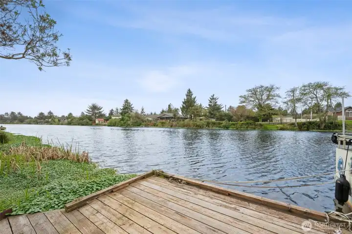 Large Dock - Fishing, Kayaking, Boating & more!